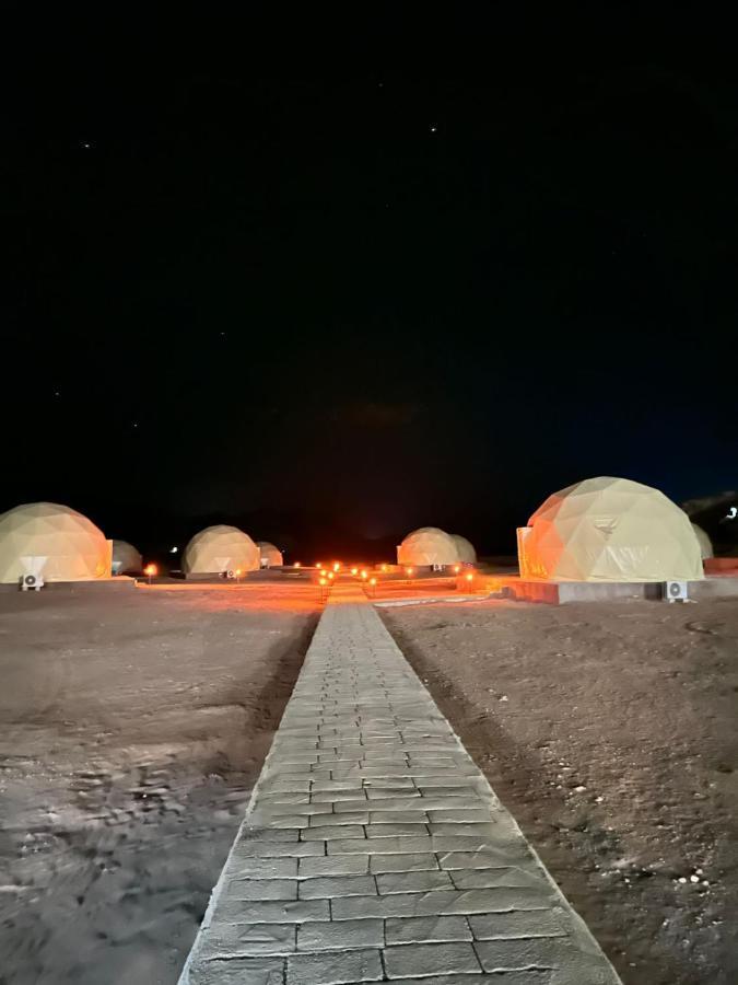 Hotel Amanda Luxury Camp à Wadi Rum Extérieur photo