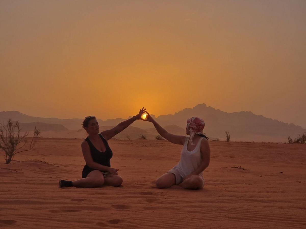 Hotel Amanda Luxury Camp à Wadi Rum Extérieur photo